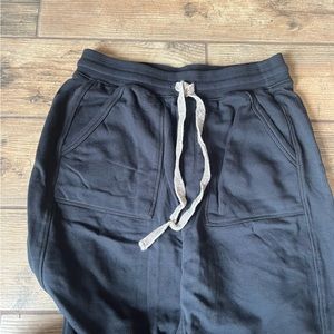 NWT S Anthropologie daily practice joggers sweats